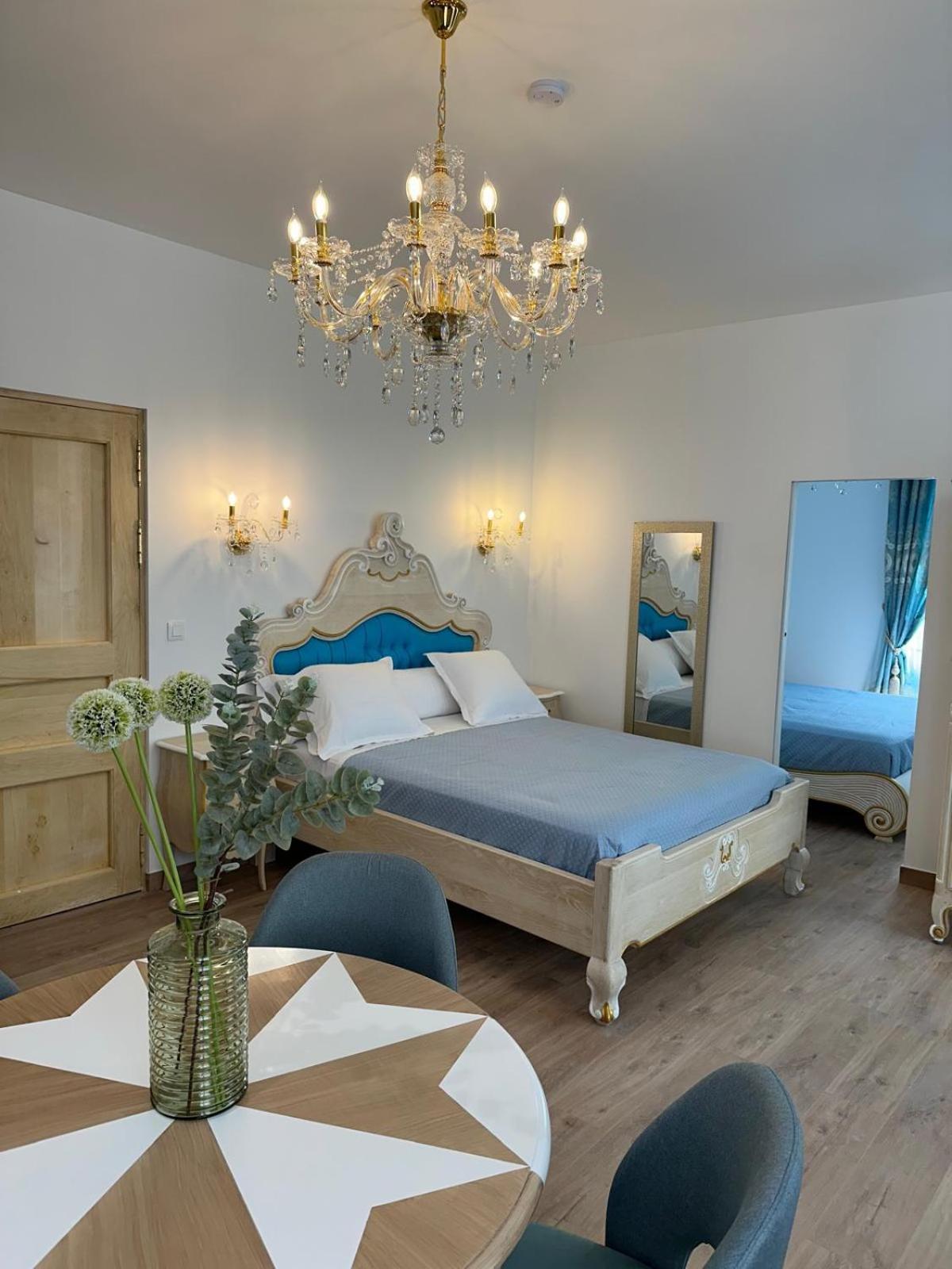 Appartement Du Cloitre 1Er นาร์บอนน์ ภายนอก รูปภาพ